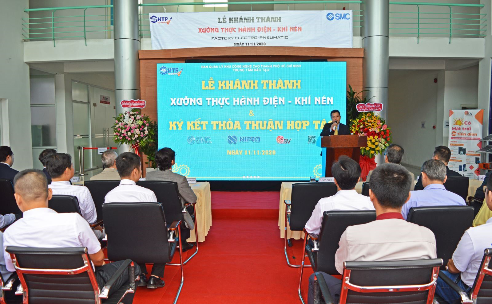 LỄ KHÁNH THÀNH XƯỞNG THỰC HÀNH ĐIỆN - KHÍ NÉN THEO TIÊU CHUẨN NHẬT BẢN