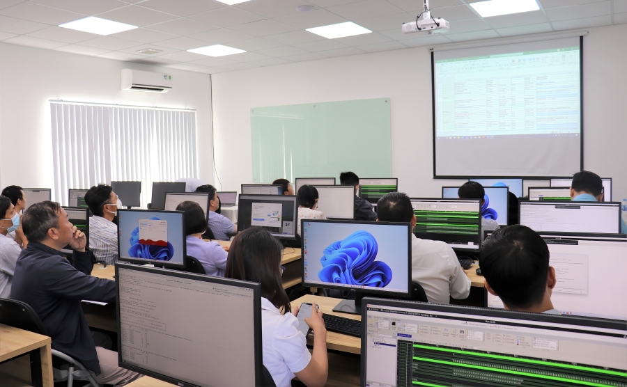 LỄ BẾ GIẢNG KHÓA ĐÀO TẠO GIẢNG VIÊN CỦA SCDC